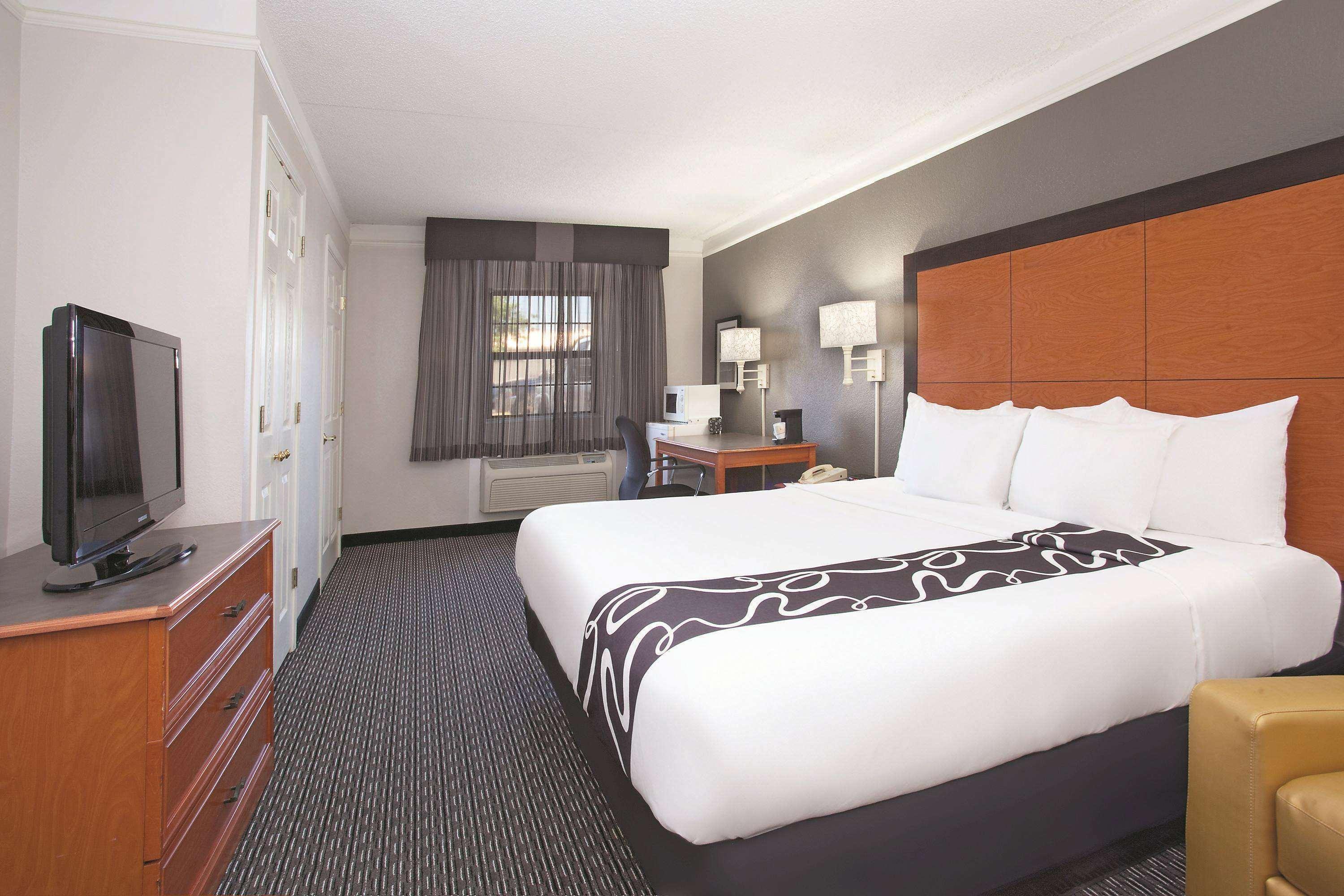 La Quinta Inn By Wyndham Salt Lake City Мидвейл Екстериор снимка