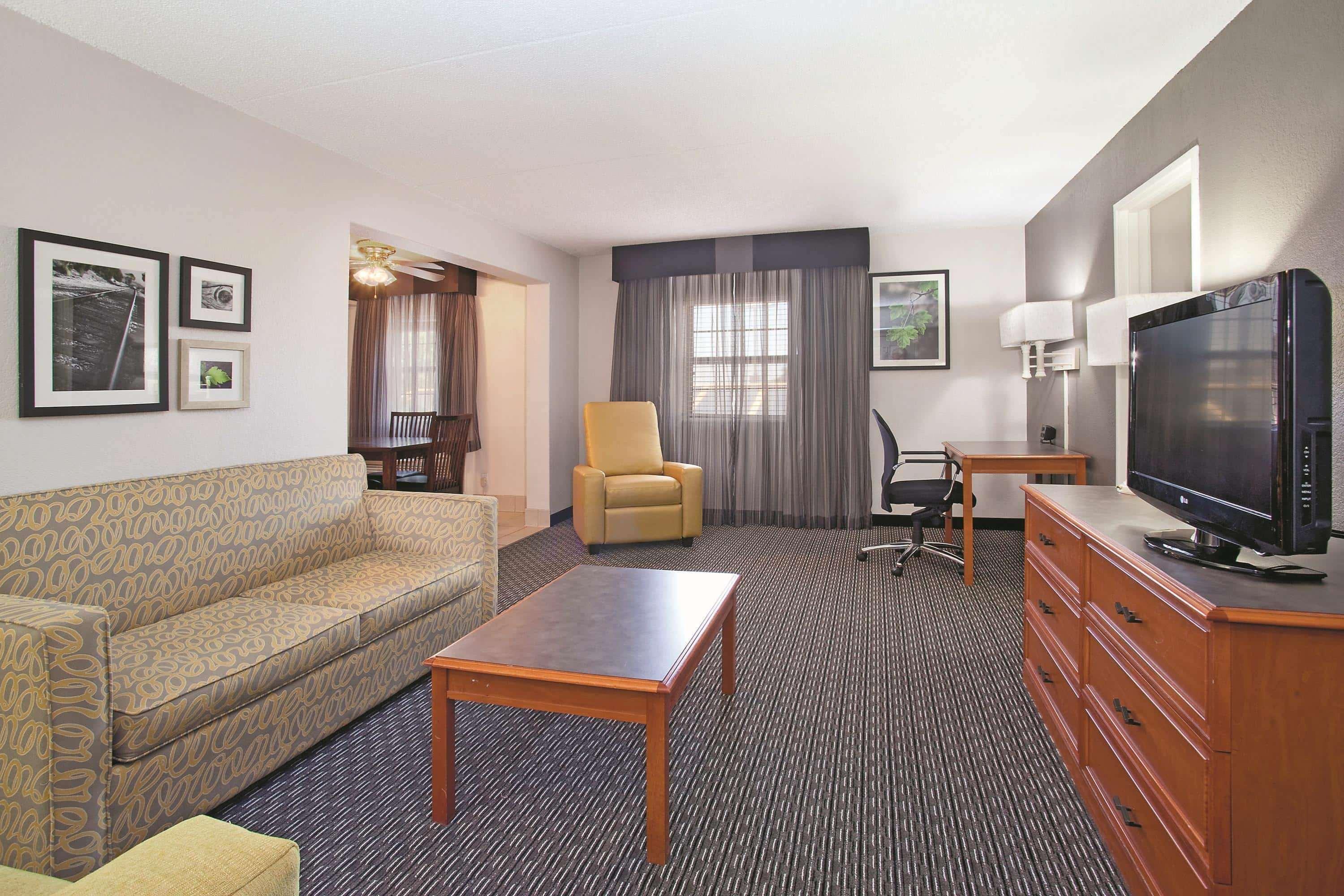 La Quinta Inn By Wyndham Salt Lake City Мидвейл Екстериор снимка