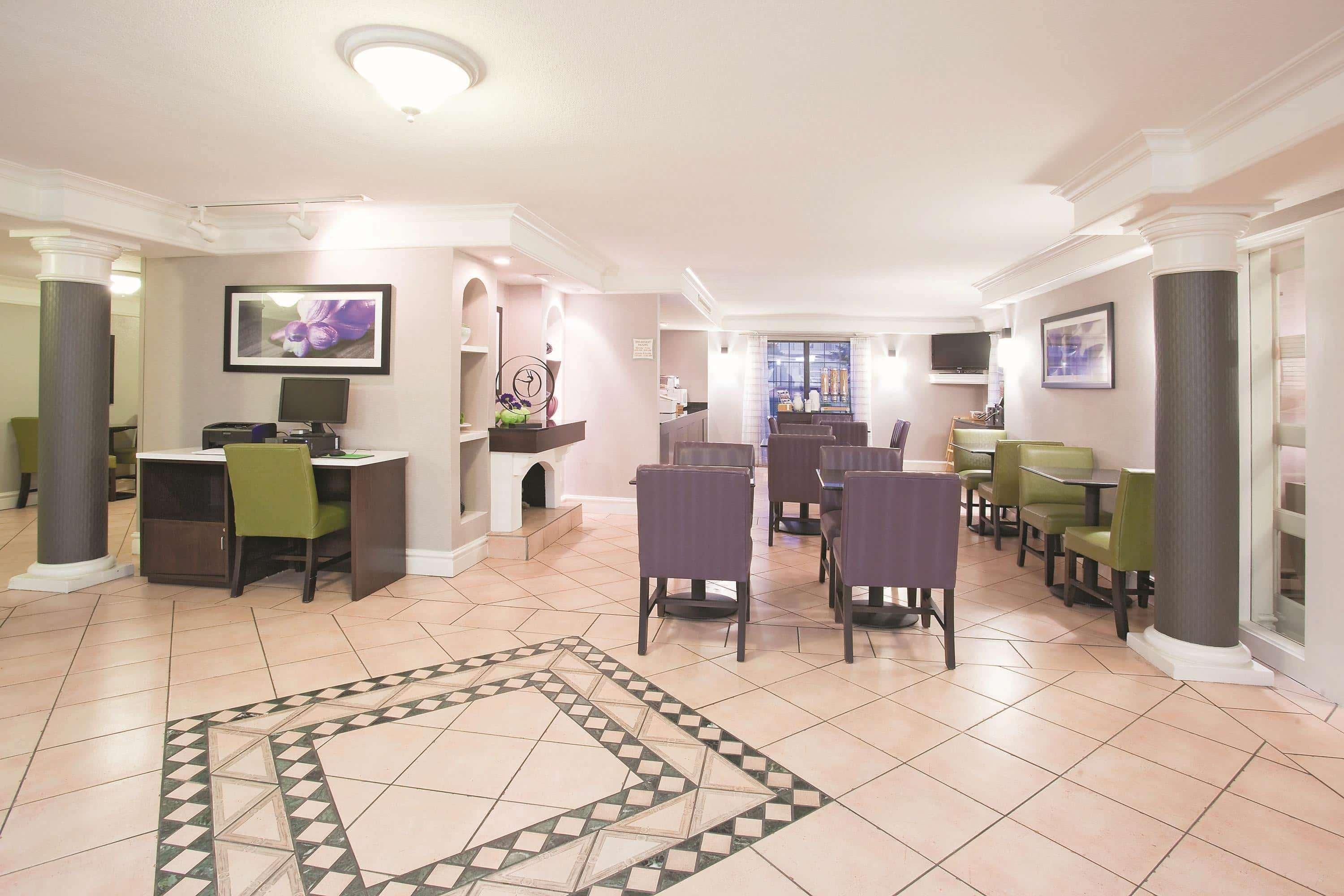 La Quinta Inn By Wyndham Salt Lake City Мидвейл Екстериор снимка