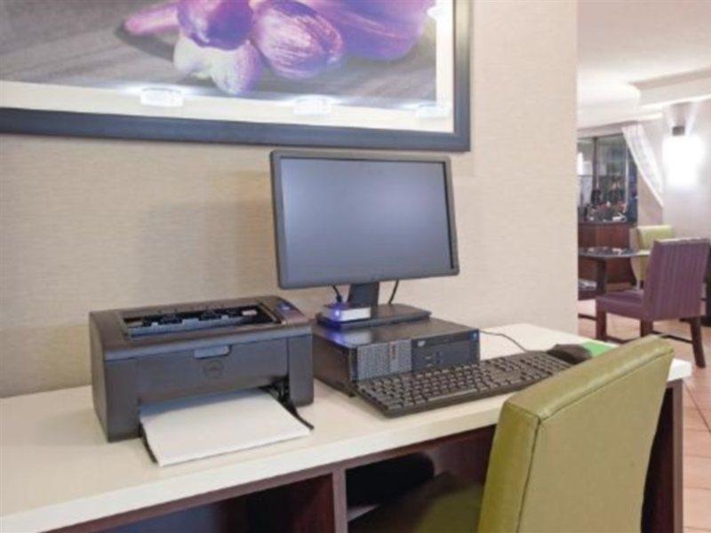 La Quinta Inn By Wyndham Salt Lake City Мидвейл Екстериор снимка