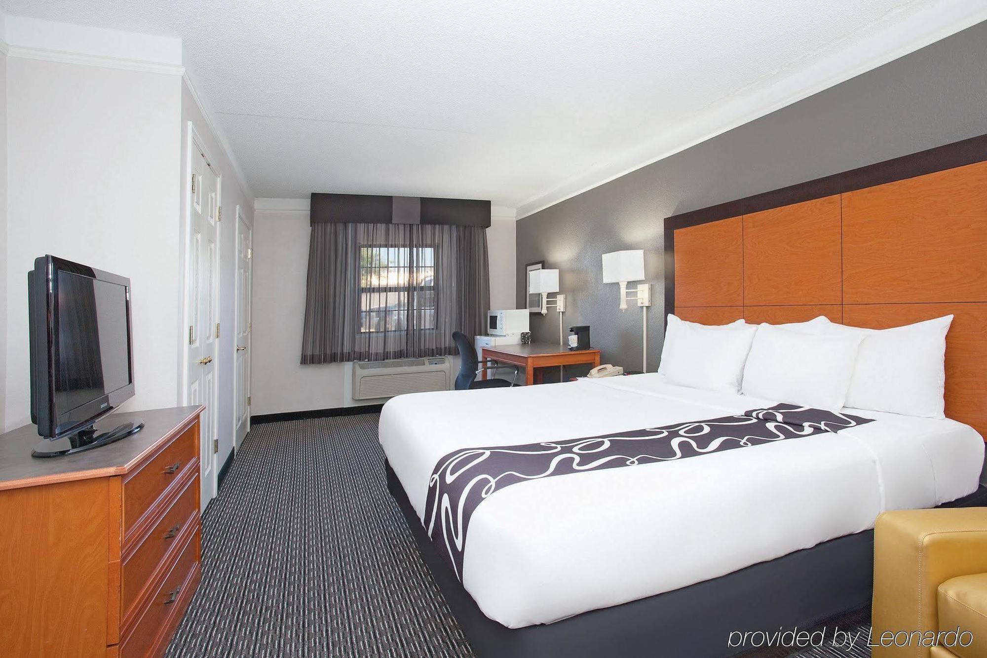 La Quinta Inn By Wyndham Salt Lake City Мидвейл Екстериор снимка